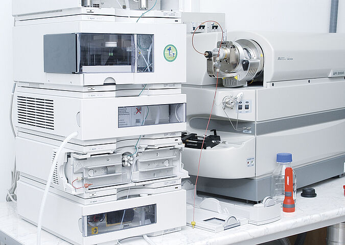 Pharmceutical analysis of sterile products 